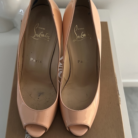 Christian Louboutin Baby Pink Flo 120 Patent Heels - Picture 6 of 6